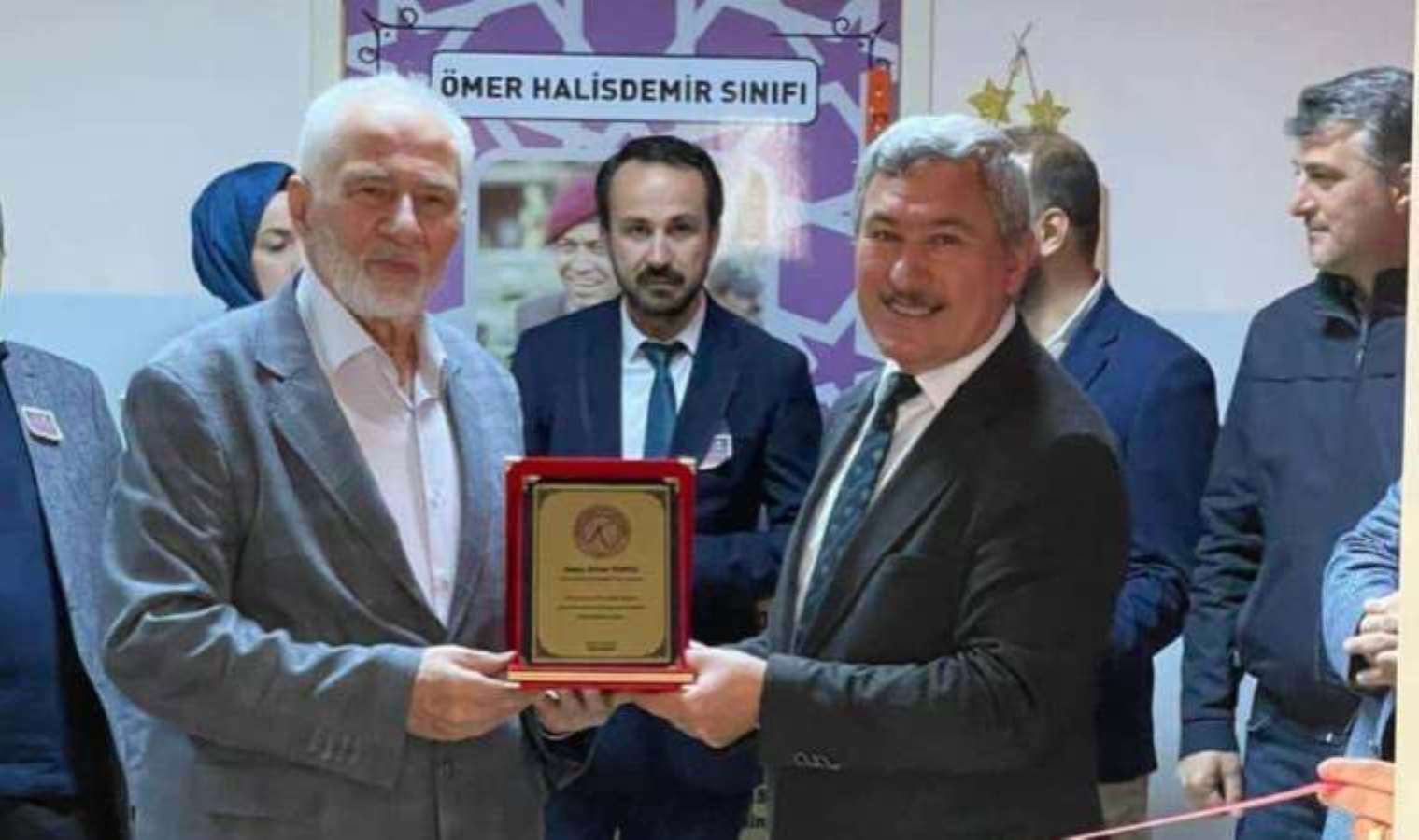 Milli eğitim müdürlükleriyle protokol yapıp, imam hatip okulları kuruyorlar: Eğitime tarikat kıskacı