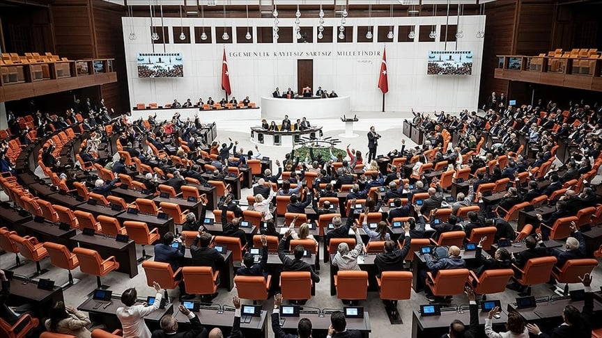 TBMM’de 4 saatlik kapalı oturum sona erdi: ABD ve İsrail'in İran saldırıları ele alındı