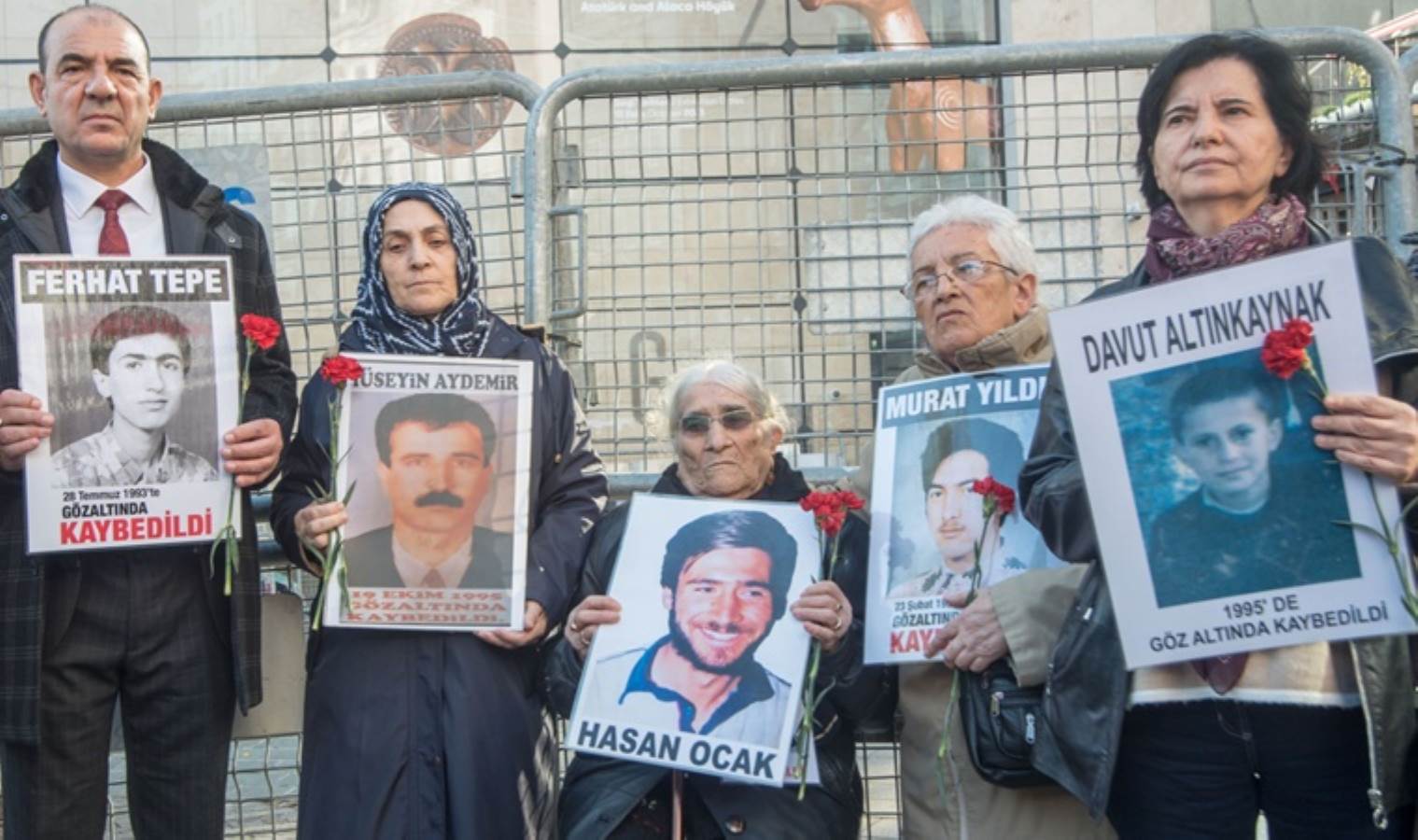 Cumartesi Anneleri 975’inci kez bir araya geldi: Eylemi Avrupa Parlamentosu Raportörü de izledi