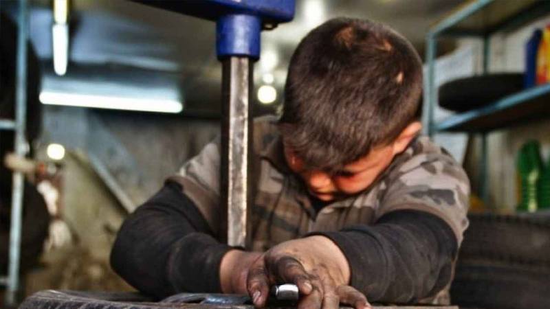 Çocuk İşgücü...