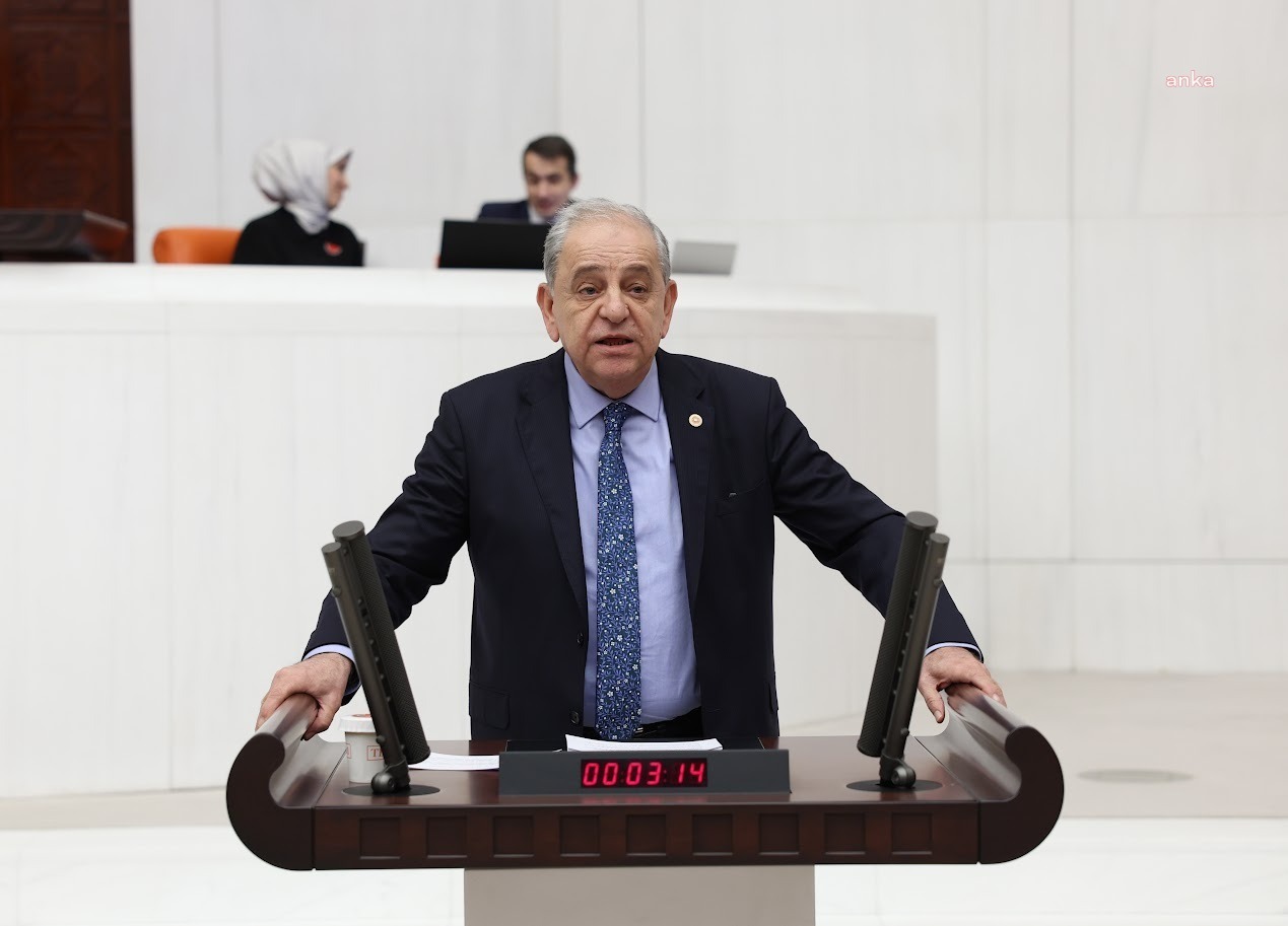 CHP'Lİ NALBANTOĞLU'NDAN CHP İZMİR GENÇLİK KOLLARINA YANIT: