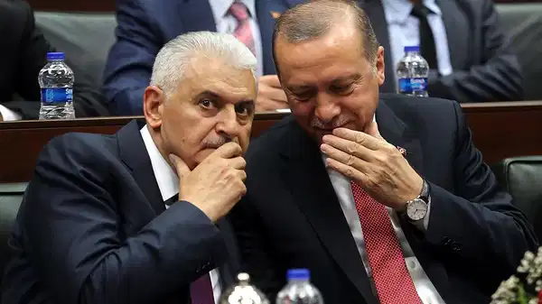 AKP'li Binali Yıldırım'dan komisyonda dikkat çeken çıkış: 'Vatandaşlık tanımı güncellenmeli'