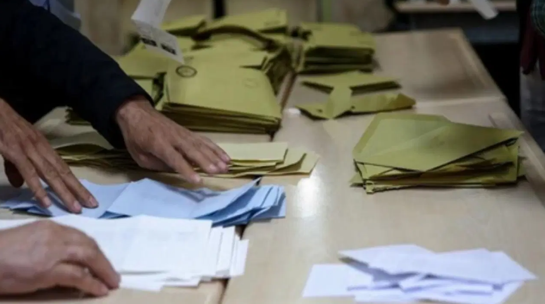 SONAR Araştırma'dan yeni anket: CHP, oylarını daha da yükseltti
