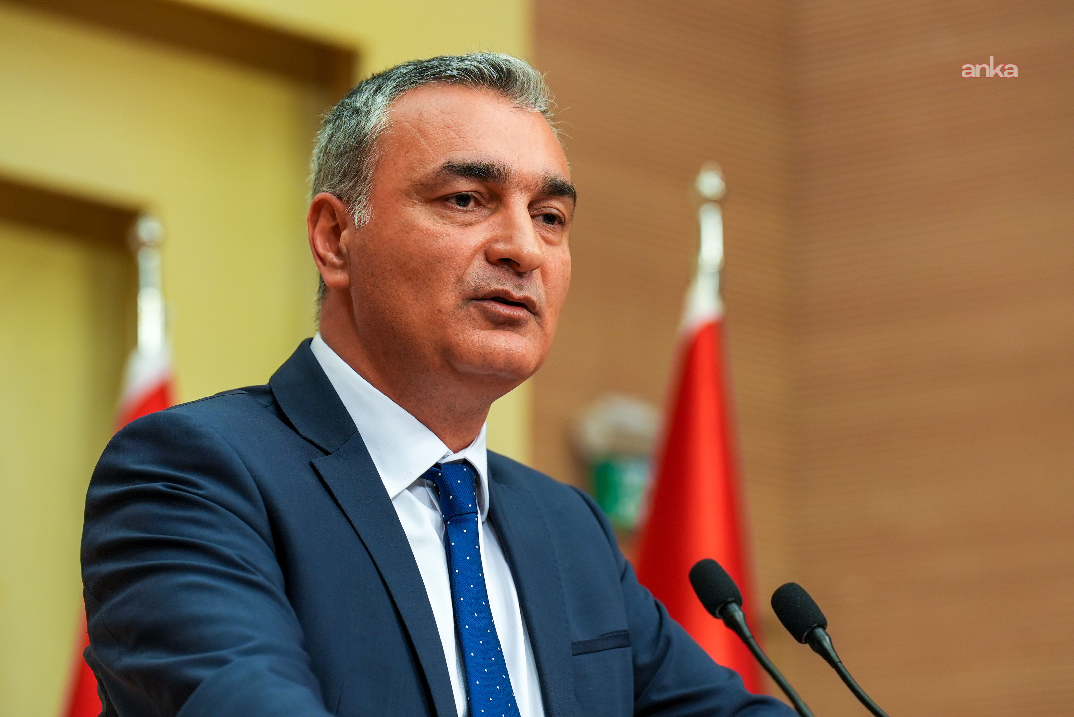 CHP Sözcüsü Sarı: Menderes Belediyesi meclis üyelerimize Yeni Parti’nin adayını destekleme konusunda talimat verdik