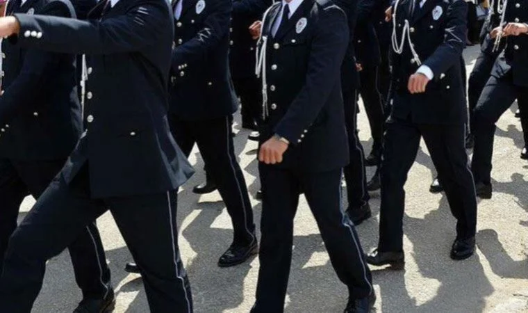 Yeni Skandal Polislik Sınavı Mı? 18 Soru Aynısı Çıkmış!