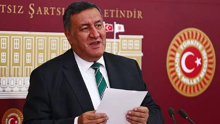 GÜRER: “TURQUALITY İLE YABANCI ŞİRKETLERE NE KADAR BOŞA PARA GİTTİ?”