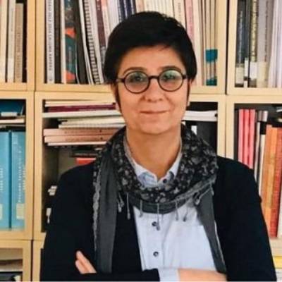 TEZCAN KARAKUŞ CANDAN: KENTSEL ÇINLAMA: “BAKİYE YETERSİZ”