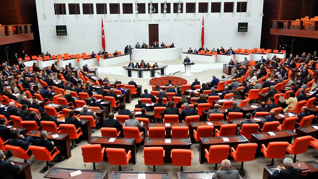 CHP’den 'Nadir Toprak Elementleri' teklifi: 'Stratejik kaynaklar devlet eliyle işletilsin'