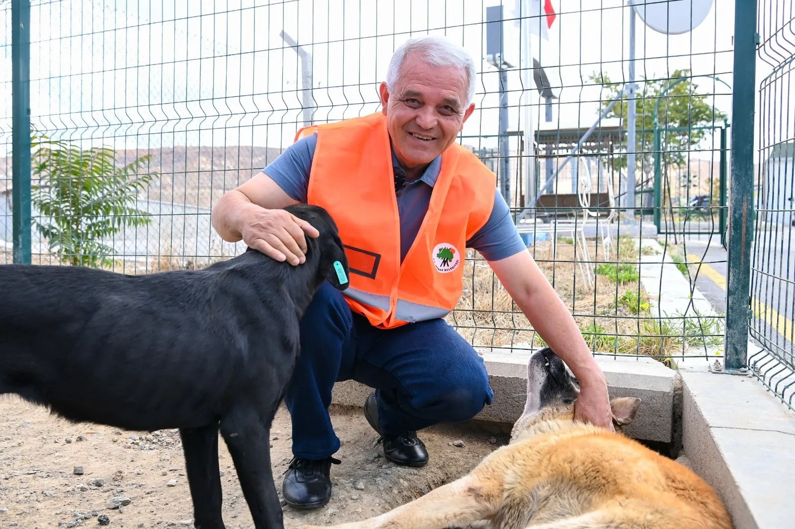VELİ GÜNDÜZ ŞAHİN'E KOMPLO...