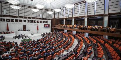 YENİ SİYASİ PARTİ GELİYOR! EN AZ 20 MİLLETVEKİLİ OLACAK 