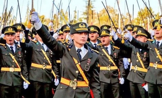 TEĞMENLERİN AVUKATI O FOTOĞRAFI ANLATTI: MSÜ REKTÖRÜ ERHAN AFYONCU’NUN TALİMATIYLA ÇEKİLMİŞ!… 