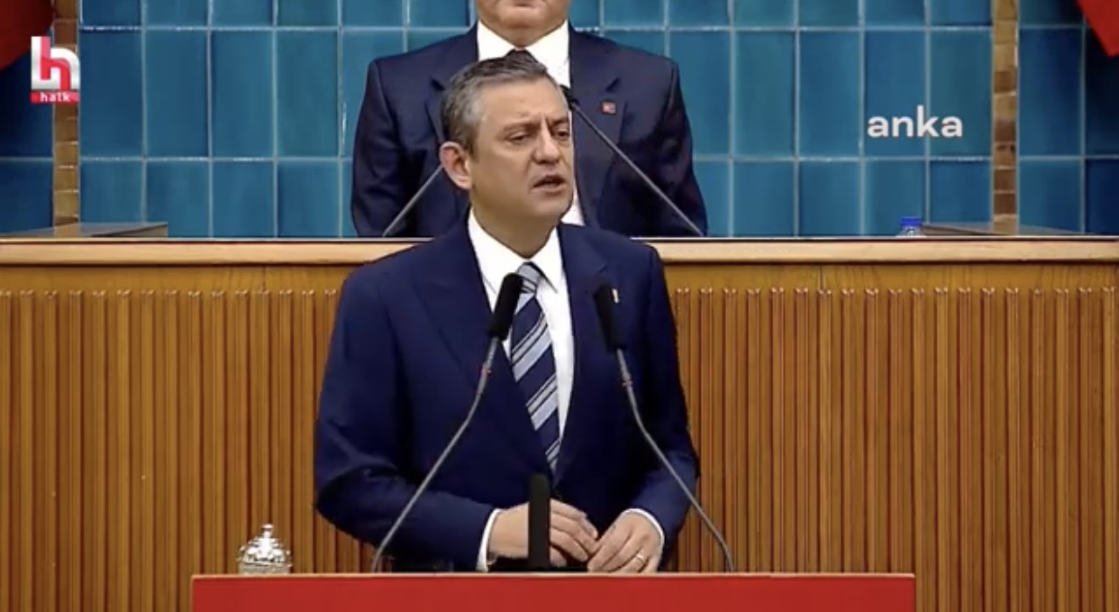 ÖZGÜR ÖZEL KONUŞUYOR! CHP’DE ÖN SEÇİM NE ZAMAN GERÇEKLEŞECEK?… 