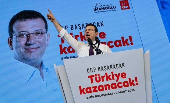 ‘DÜN ÖĞRENDİM’ DİYEREK AÇIKLADI… İMAMOĞLU’NUN KONUŞMASINDA DİKKAT ÇEKEN AYRINTI: ‘BİR SÜRÜ İNSANIN MAL VARLIĞINA EL KOYMUŞLAR’… 