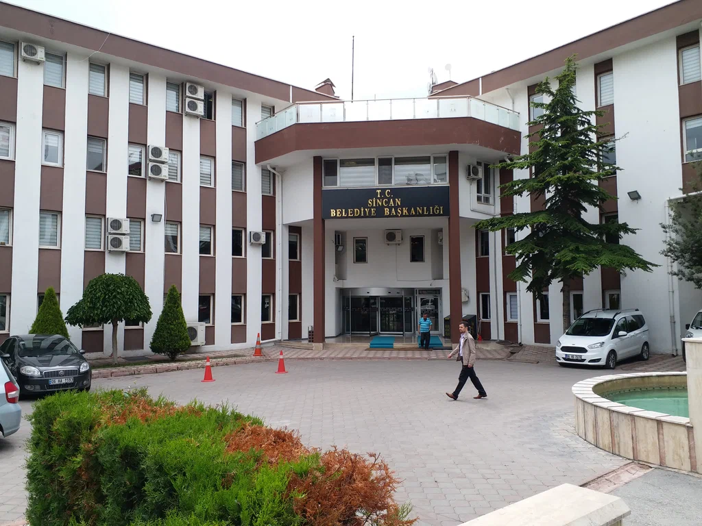 Naci Aydoğdu: Sincan Belediyesi'nde 100 Milyonluk Usulsüzlük!