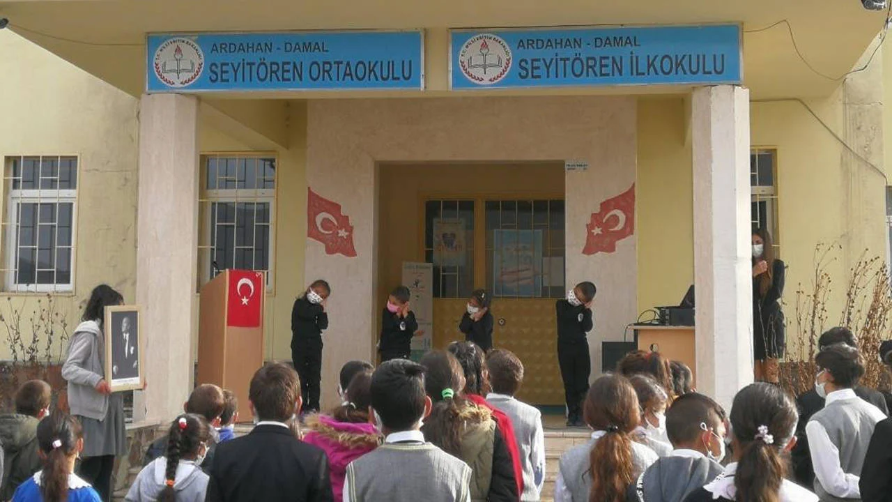 Alevi köylerindeki okulları kapattılar...