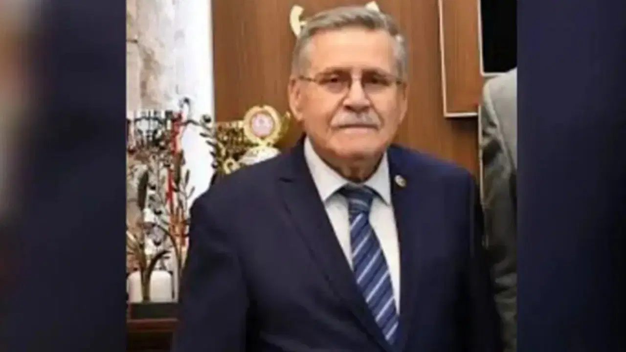 Eski CHP milletvekili Zeki Çakıroğlu yaşamını yitirdi