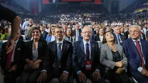 AYM, CHP'nin 'kurultay' başvurusunu reddetti