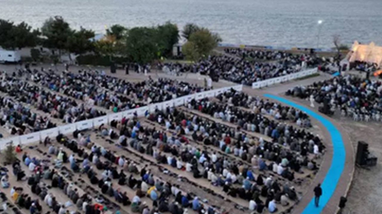 Gelibolu’da tarikat buluşmasına tepki