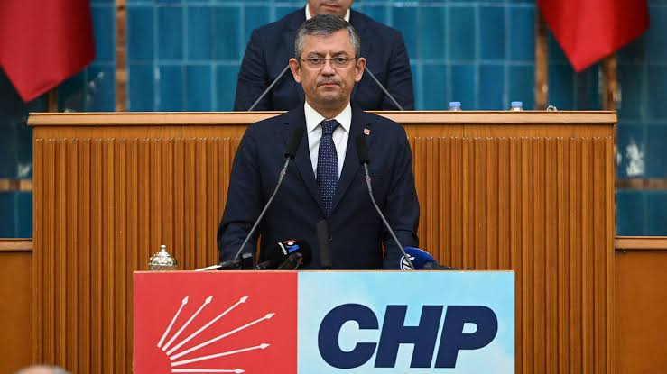 CHP GENEL BAŞKANI ÖZGÜR ÖZEL: TÜRKİYE CUMHURİYETİ’Nİ TEKRAR ATATÜRK’ÜN PARTİSİ YÖNETENE KADAR ÇOK ÇALIŞACAĞIZ