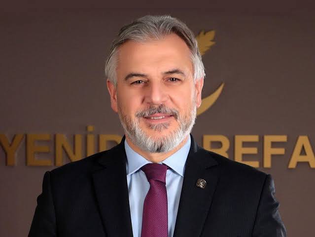 Yerel seçim sonrası ilk 'erken seçim' çağrısı Yeniden Refah Partisi'nden geldi: 'Bir mecburiyettir'