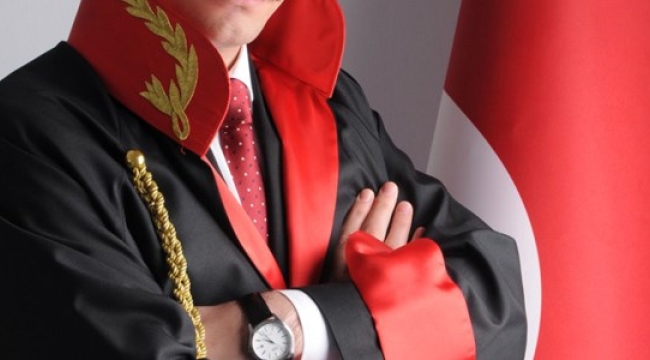 Savcı eliyle siyaset