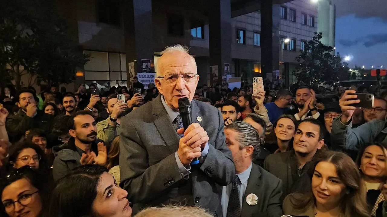 Kaboğlu'ndan 'ilk 4 madde' açıklaması: Teknik açıklama bağlamından koparıldı...
