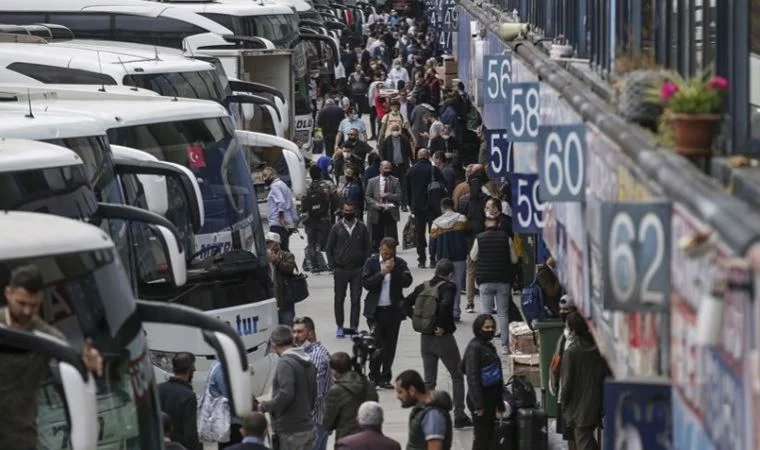 Şehirlerarası otobüste 'namaz molası' tartışması: Öz Erciş Seyahat'ten laiklik vurgusu