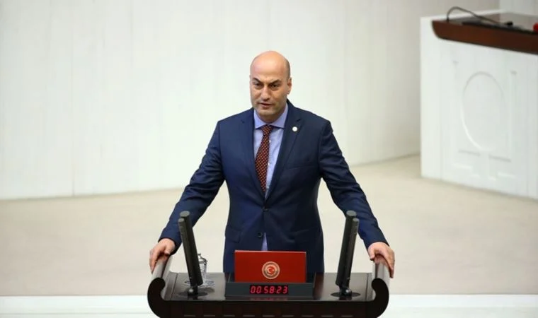 CHP İSTANBUL Milletvekili Fethi Açıkel: Türk Pasaportunun İtibarı Zedelendi. YEŞİL PASAPORTA DAHİ VİZE UYGULANMASI RİSKİ VAR...