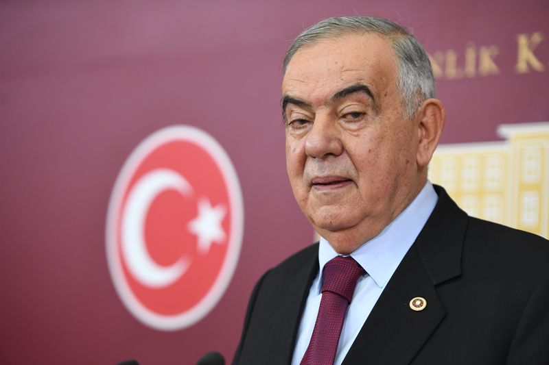 Haydar Altıntaş: 