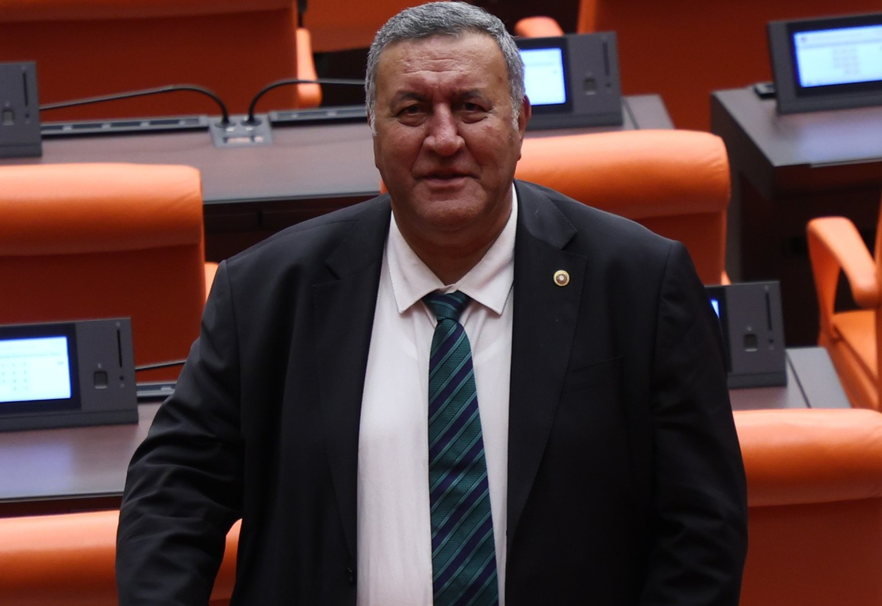 GÜRER: “2025 YILINDA AB ÜLKELERİNDE 476 ÜRÜNÜMÜZ ‘KUSURLU’ BULUNDU”