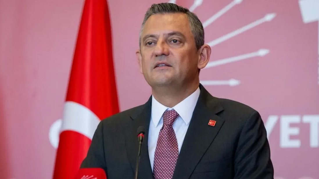 Özgür Özel canlı yayında yanıtladı! Kurultay iptal edilirse yol haritası ne olacak?