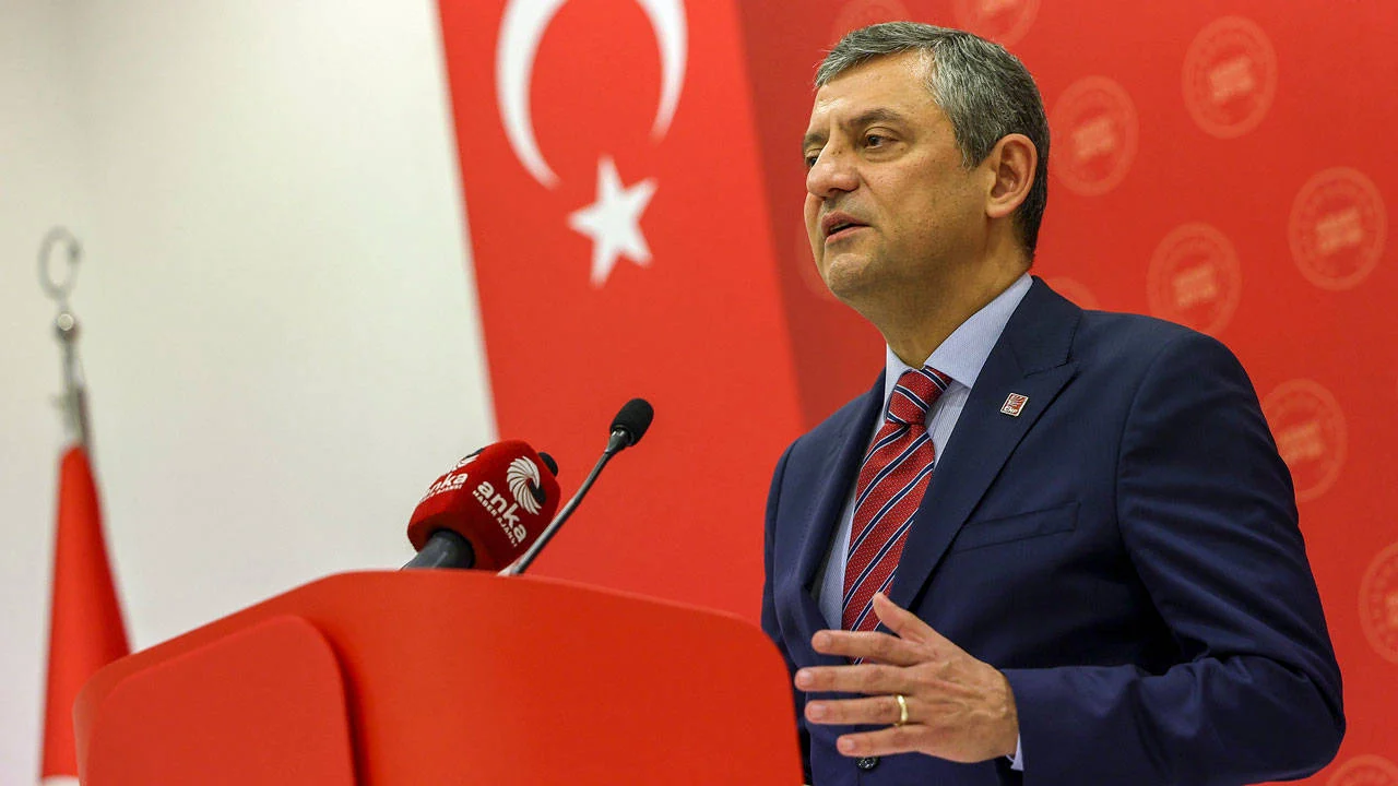 Özgür Özel'den uyuşturucuyla mücadelede 'MASAK' vurgusu: Konu magazinleştirilerek çözülemez