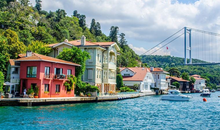 Boğazda Yalılar El Değiştiriyor