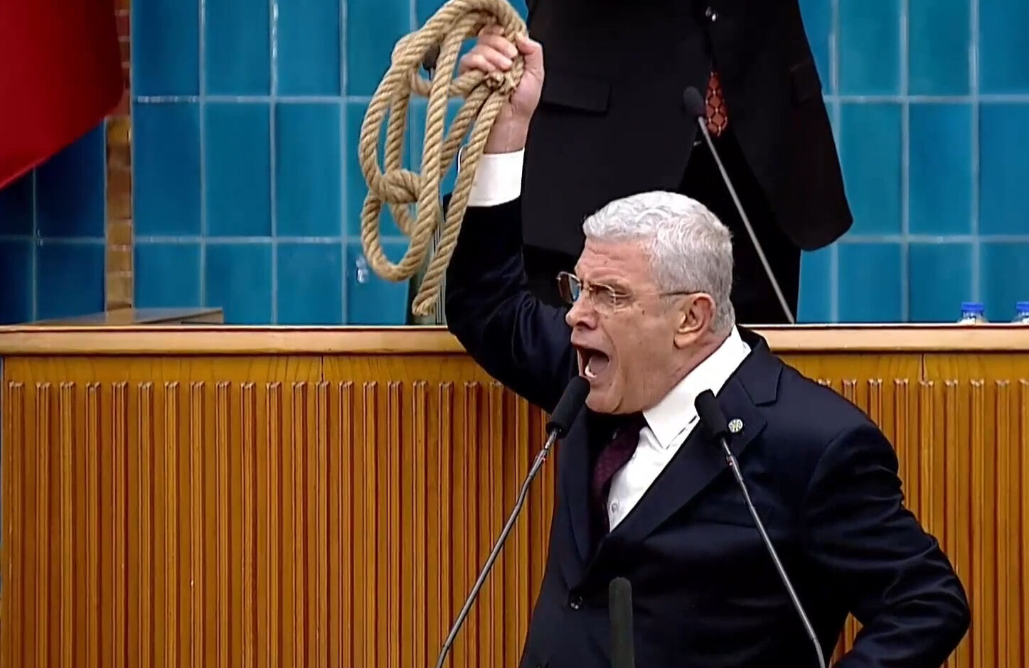 İYİ PARTİ GENEL BAŞKANI MÜSAVAT DERVİŞOĞLU’NDAN TARİHİ KONUŞMA